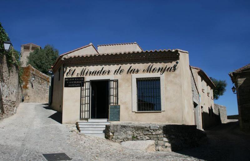 El Mirador De Las Monjas Trujillo Exterior photo